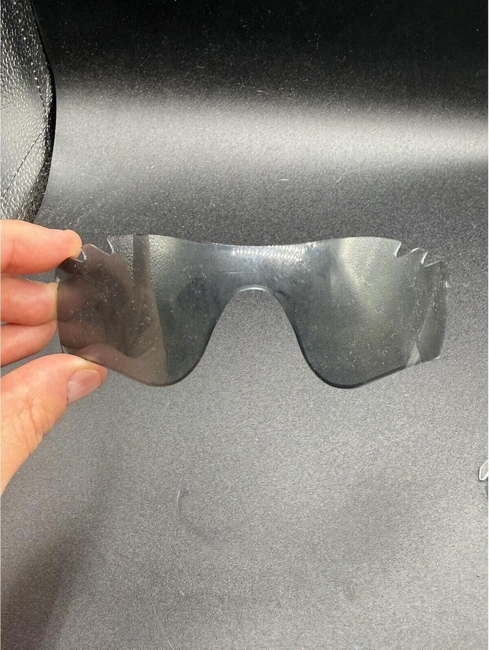 Oakley Radarlock Vented Grey Lens Replacement